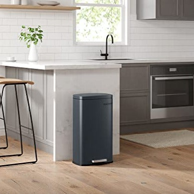 Poubelle de cuisine 30 L, panier à pédale, avec couvercle à fermeture souple et seau intérieur, acier, gris verdâtre