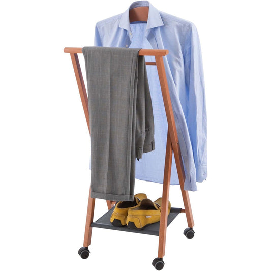 Valet de nuit, pliante, composée d'un cintre, d'un porte-pantalon et d'une tablette à chaussures en textilène, cerise