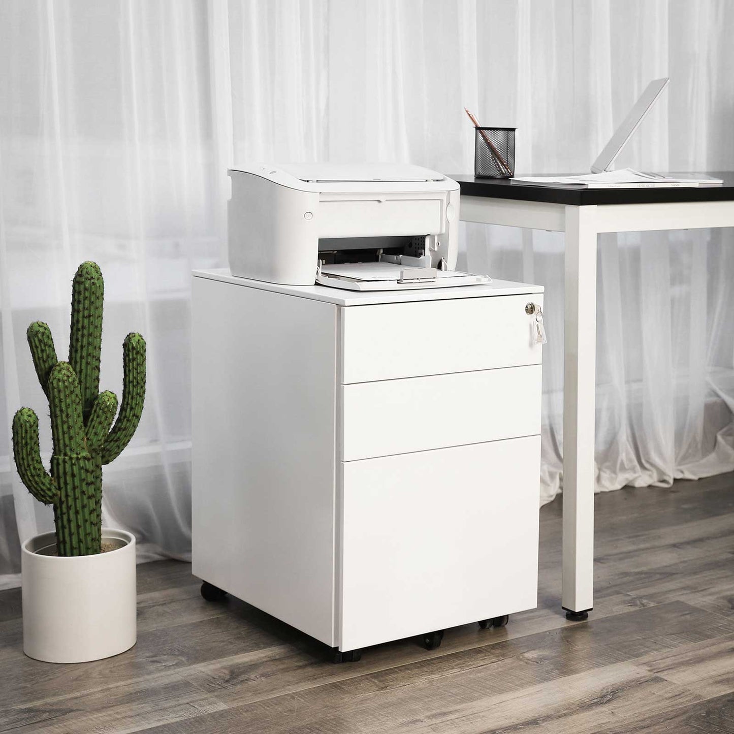 SONGMICS - Caisson de bureau à roulettes avec 3 tiroirs et classeur suspendu, Armoire de bureau verrouillable
