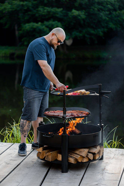 Grille de barbecue acier naturel avec poignée pour le foyer MONTANA X | Grille acier Dia. 50cm, 60cm, Cook King - PRODUIT FAIT À LA MAIN, PRODUCTION EUROPÉENNE, 3