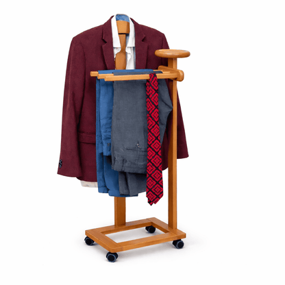 Tatkraft Lord - Valet de Chambre, Valet de Nuit, made in Italy, Cintre, 3 porte-pantalons et d'une tablette de rangement, Bois, Couleur cerise