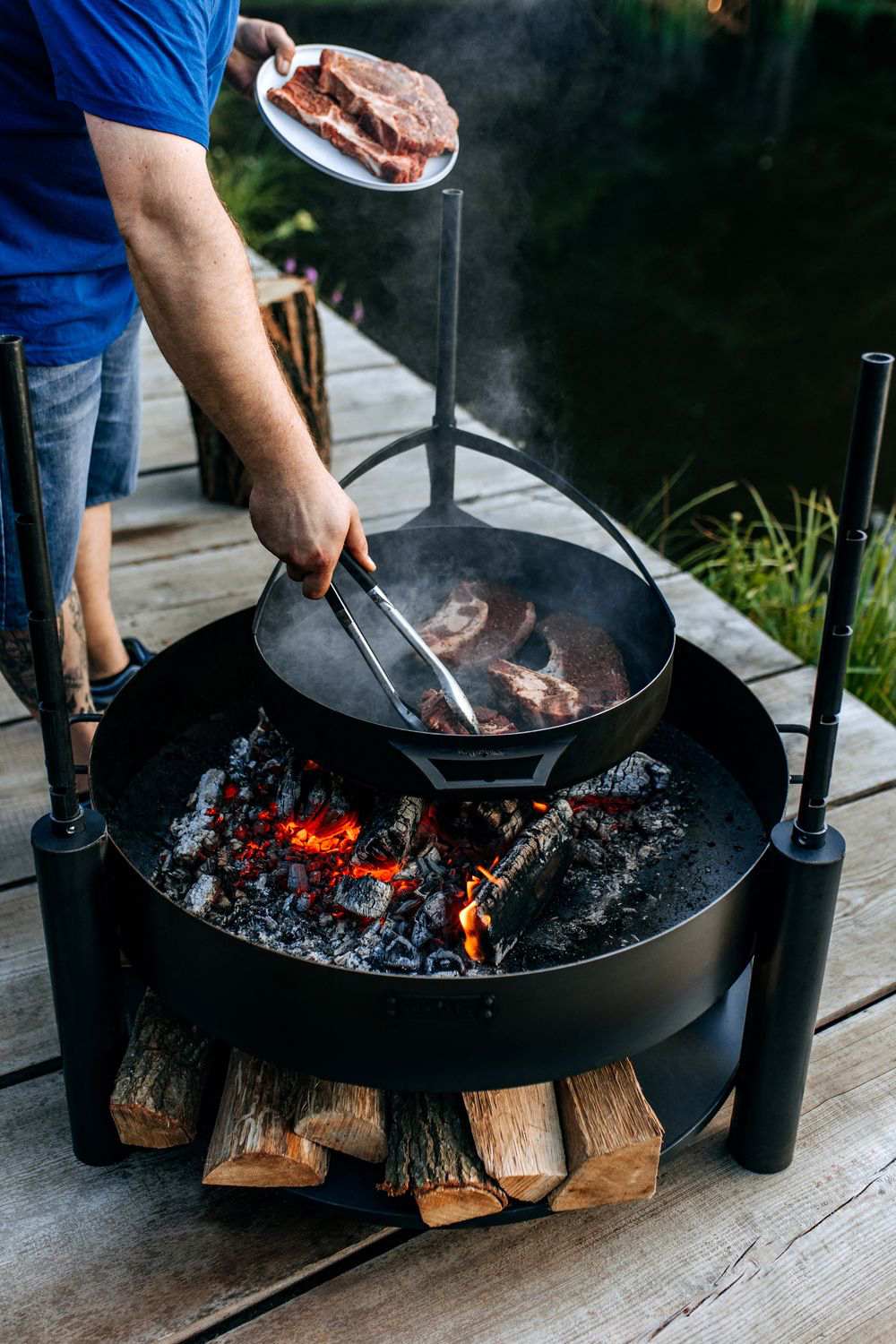 Poêle à barbecue acier naturel avec poignée pour le foyer MONTANA X | Dia. 50cm, Cook King - PRODUIT FAIT À LA MAIN, PRODUCTION EUROPÉENNE, 3