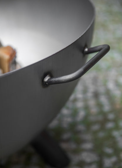 Cook King KONGO – Brasero en acier Ø 85 cm — mise en situation