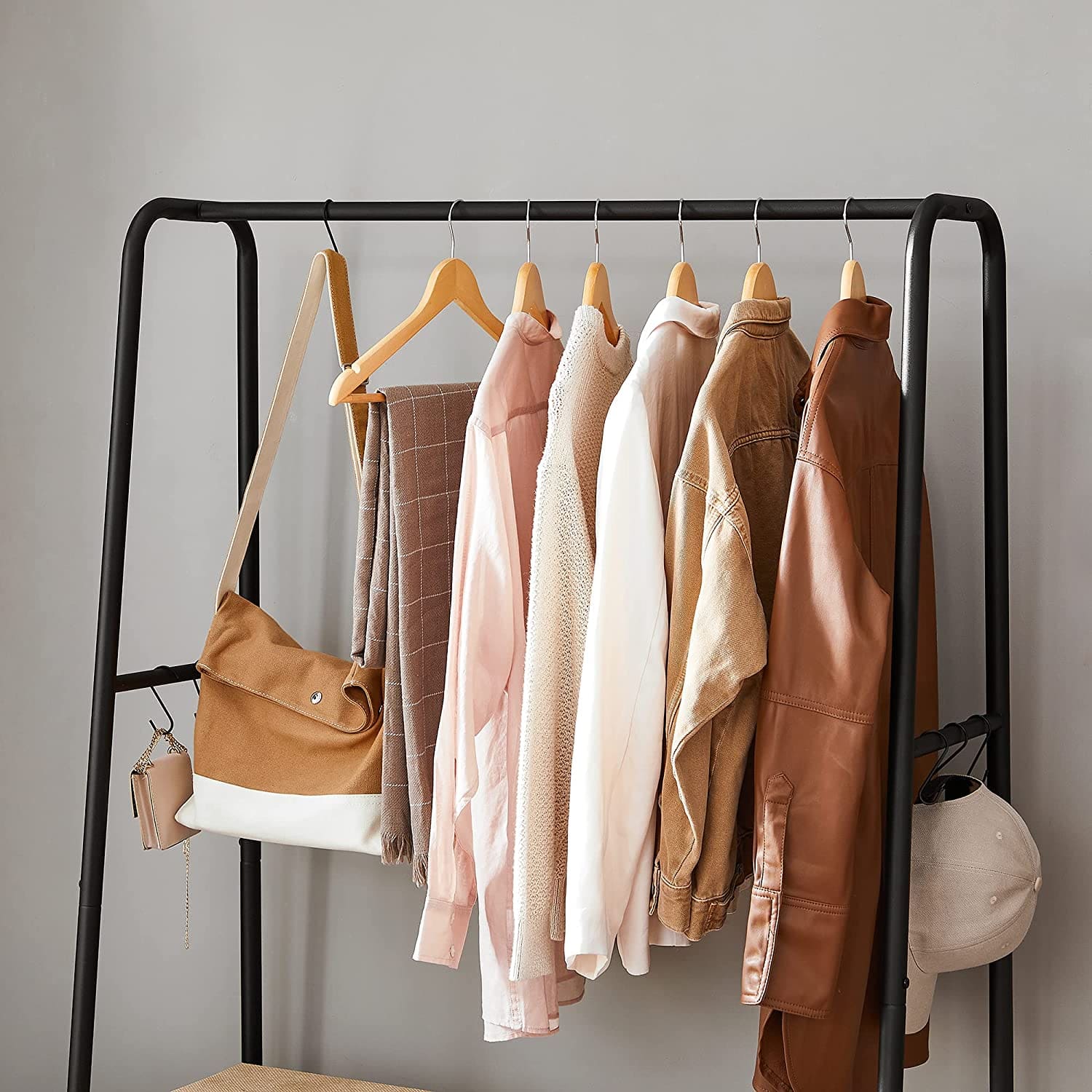 Portant Vêtements Solide, jusqu'à 170 kg, Porte Vetement Chambre, Porte-manteau avec 2 étagères, VASAGLE, 5